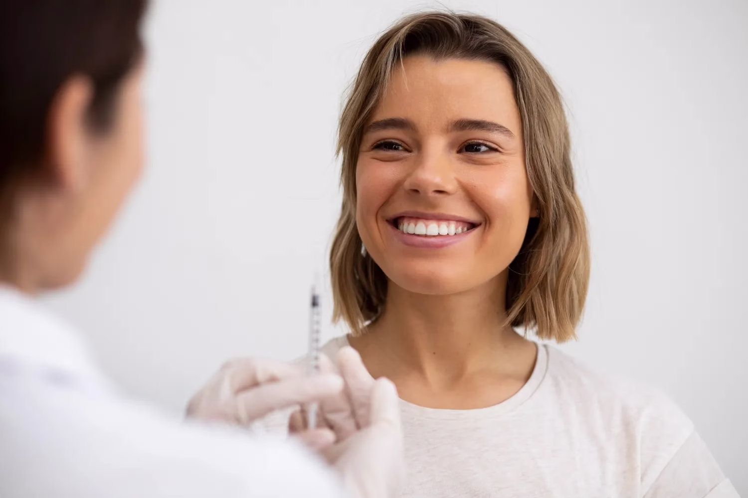 Ce este toxina botulinică și cum funcționează?